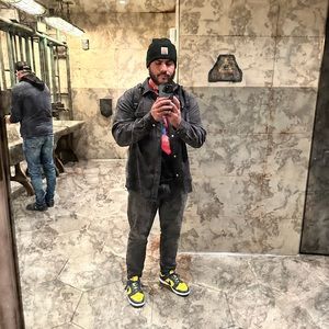 Meet your Posher, Joel